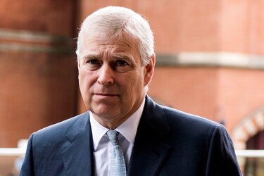 Carlos III planea apartar al príncipe Andrés, al conocerse mas datos de su relación con Epstein