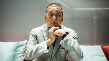 Condenan a 20 años de cárcel a Jimmy Lai, el multimillonario ‘rebelde’ de Hong Kong que arriesgó todo por enfrentarse al Partido Comunista de China