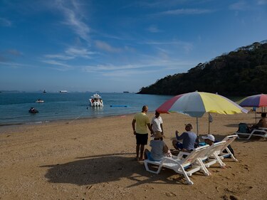 Ante el incremento de oleajes y vientos, el Sinaproc insta a evitar playas y suspender salidas de embarcaciones menores