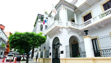 La mansión de la Puerta de Tierra