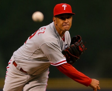 Filis suben a Severino González para enfrentar a los Dodgers