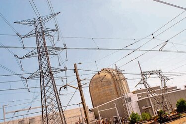 Precio  de la electricidad en España registra disminución