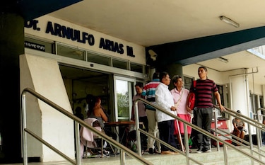 Denuncian falta de medicinas en la CSS