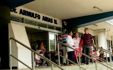 Denuncian falta de medicinas en la CSS