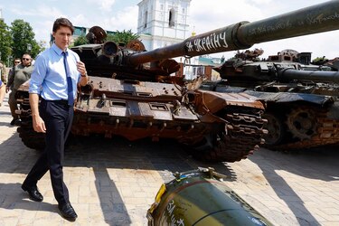 El primer ministro canadiense Justin Trudeau llega a Kiev y anuncia más ayuda militar