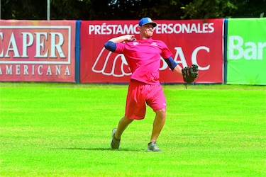 Entrenan para los Bolivarianos