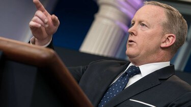 Renuncia Sean Spicer, el portavoz de la Casa Blanca