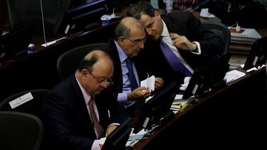 FARC realiza rotación de negociadores en La Habana; mañana empieza nueva etapa del diálogo