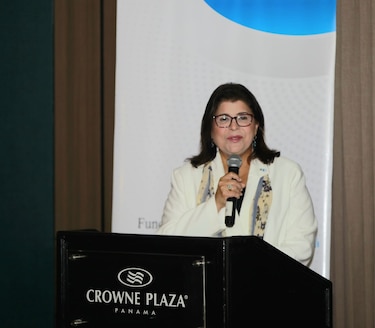 Panamá en la frontera peligrosa: al borde de los regímenes no democráticos