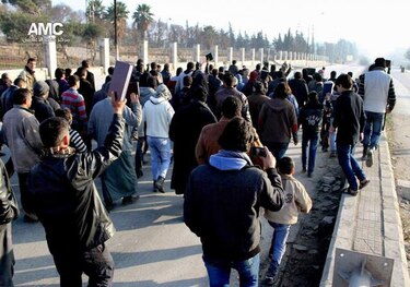 Siguen los combates en el norte de Siria entre rebeldes y yihadistas