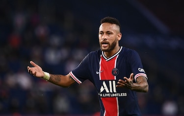 El Barcelona le reclama 11.9 millones de dólares pagados de más a Neymar