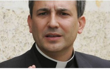 Justicia vaticana concede detención domiciliaria a cura español Vallejo Balda