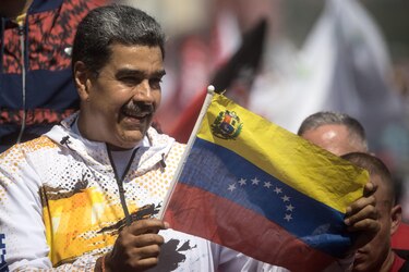 El órgano legislativo de la capital argentina declara persona ‘non grata’ a Maduro