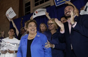 La demócrata Donna Shalala arrebata el escaño de Florida a los republicanos
