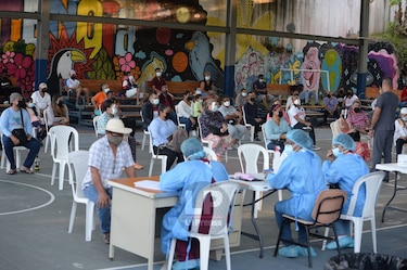 Minsa confirma alta demanda de hisopados; se distribuyen al menos 300 pruebas en cada puesto