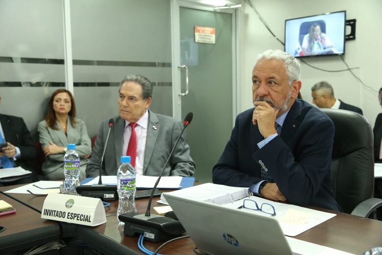 Canal se compromete a garantizar indemnización a pobladores de río Indio