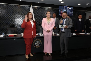 RM retiene Credenciales y Vamos dirigirá la Comisión de la Mujer
