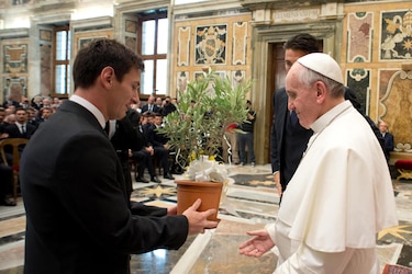 Messi: El papa Francisco hizo del mundo ‘un lugar mejor’