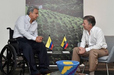 Ecuador se compromete a ser sede de diálogos hasta que se concrete paz con ELN