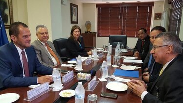 Martiz y Humbert analizan alternativas para culminar obras que están pendientes