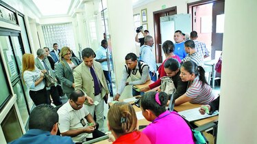 Fiscal pide enjuiciar a miembros de red de corrupción