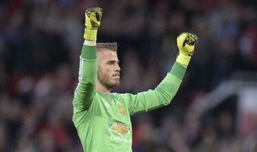 El United gana el clásico en el regreso de De Gea