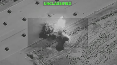 Estados Unidos lanza ataques contra Irán por tercera noche, afirma el Comando Central