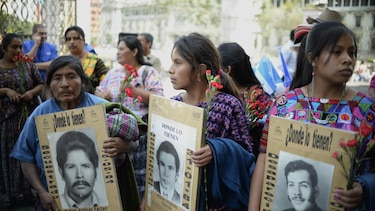 Insisten en la búsqueda de miles de desaparecidos de la dictadura