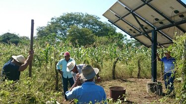 Habilitan bomba solar en el corregimiento de Santo Domingo