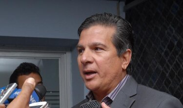 Varela: Tema del salario mínimo es 'netamente político'