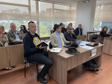Tribunal de Ecuador acepta apelación fiscal y condena a informático sueco amigo de Assange