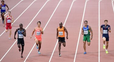 Alonso Edward gana su 'heat' y avanza a la semifinal en Mundial de Atletismo