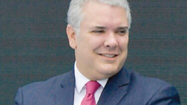 Corte de Colombia frena reforma tributaria