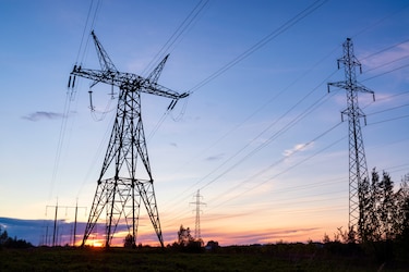 ASEP exige a distribuidoras eléctricas respuestas más rápidas ante fallas y reclamos de usuarios