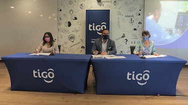 Tigo Panamá lanza ‘Maestros Conectados’, programa de formación digital para docentes