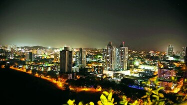 El brillo de la noche