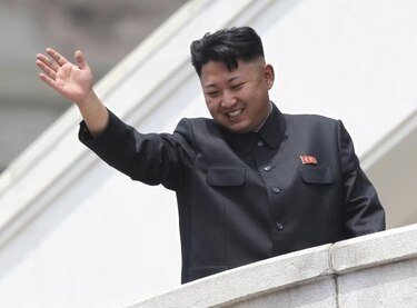 Ejército de Seúl afirma que Kim Jong-un mantiene el poder a pesar de ausencia