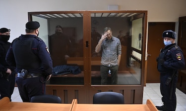 Opositor ruso encarcelado Alexei Navalny anuncia huelga de hambre
