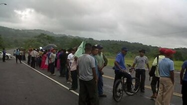 Ngäbe-Buglé cierran un paño de la Interamericana
