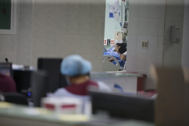 Antes de la reapertura económica, gremios médicos piden que se garanticen las camas para los pacientes 