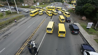 Transportistas, molestos por obra en Boquete, cierran vía
