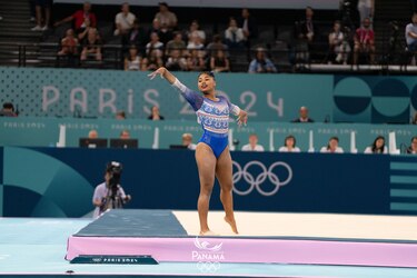 Hillary Heron brilla en París 2024 y captura la atención de medios internacionales