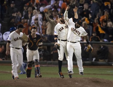 Gigantes salen a dar el paso más difícil, coronarse de visitante en el sexto juego