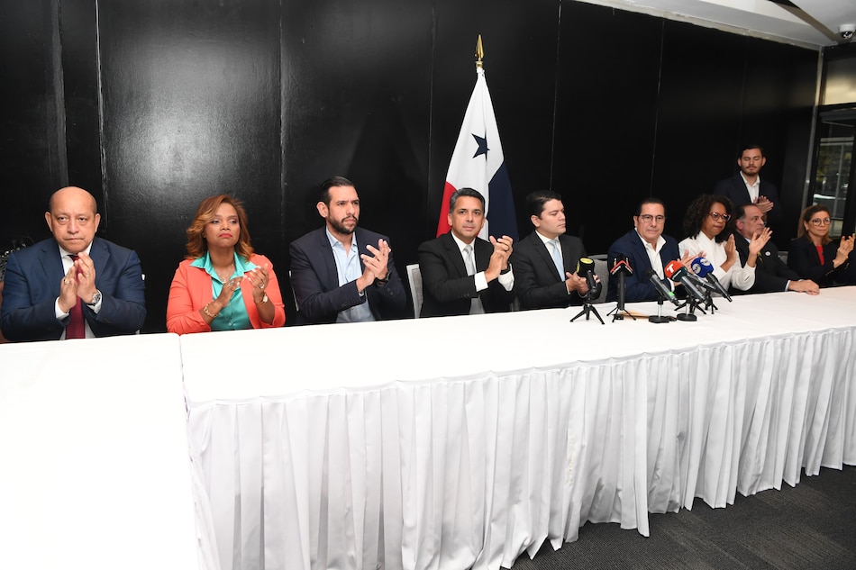 Lombana, Torrijos, Juan Diego y Crispiano se unen contra acuerdos con EUA: ‘Se viola la soberanía y el Tratado del Canal’