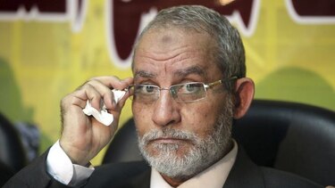 Líder de los Hermanos Musulmanes es sentenciado a pena de muerte