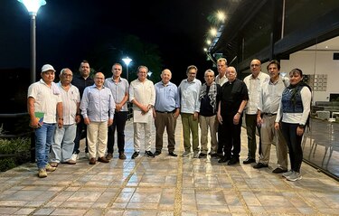 El gobierno colombiano y la disidencia de las FARC Segunda Marquetalia inician el diálogo en Caracas