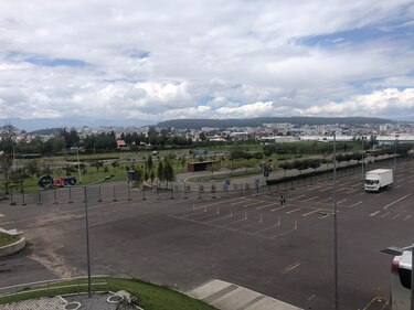 Proyectos de infraestructuras: Experiencias y desafíos de Panamá, México y Ecuador