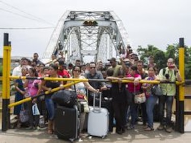 Canciller venezolana rechaza injerencia de EU en asuntos con Colombia