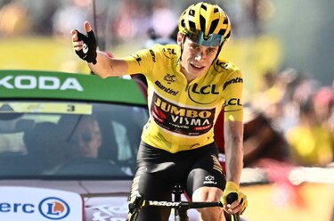 Vingegaard gana la etapa 18 del Tour de Francia y sale muy reforzado en la clasificación general