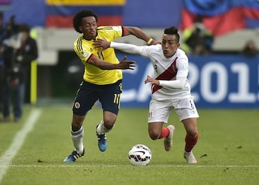 Perú clasifica y Colombia espera